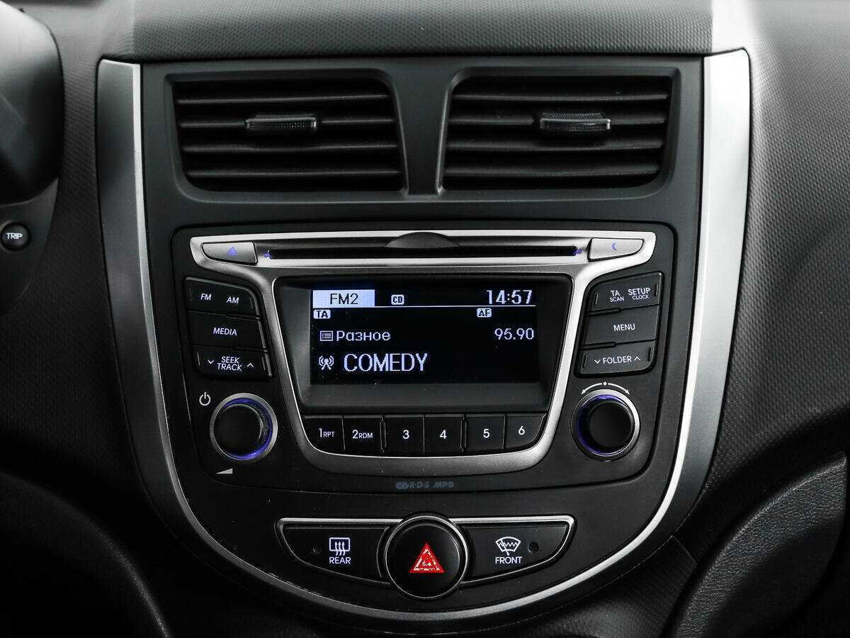 Хендай Солярис б/у, 2015, Автоматическая. Фото: #12