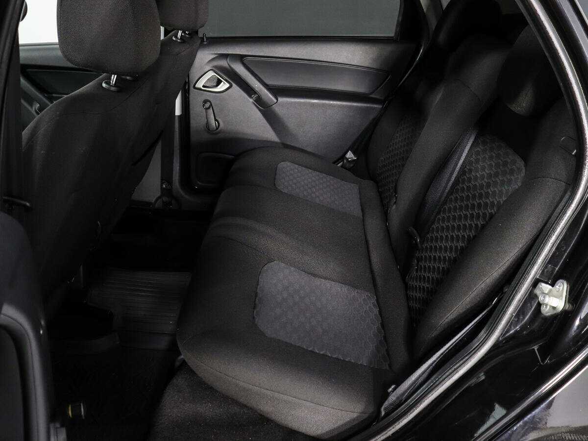 Лада (ВАЗ) Гранта б/у, 2023, Механическая. Фото: #9