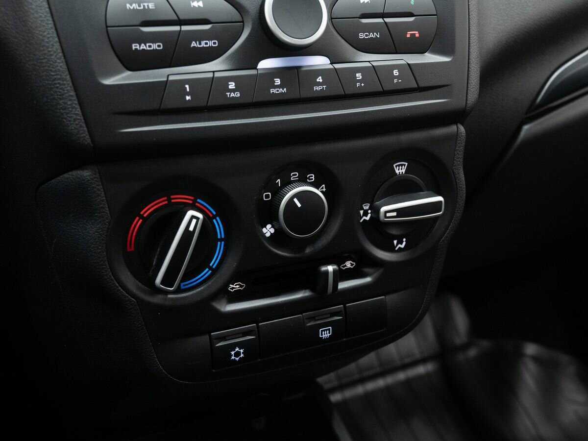 Лада (ВАЗ) Гранта б/у, 2023, Механическая. Фото: #18