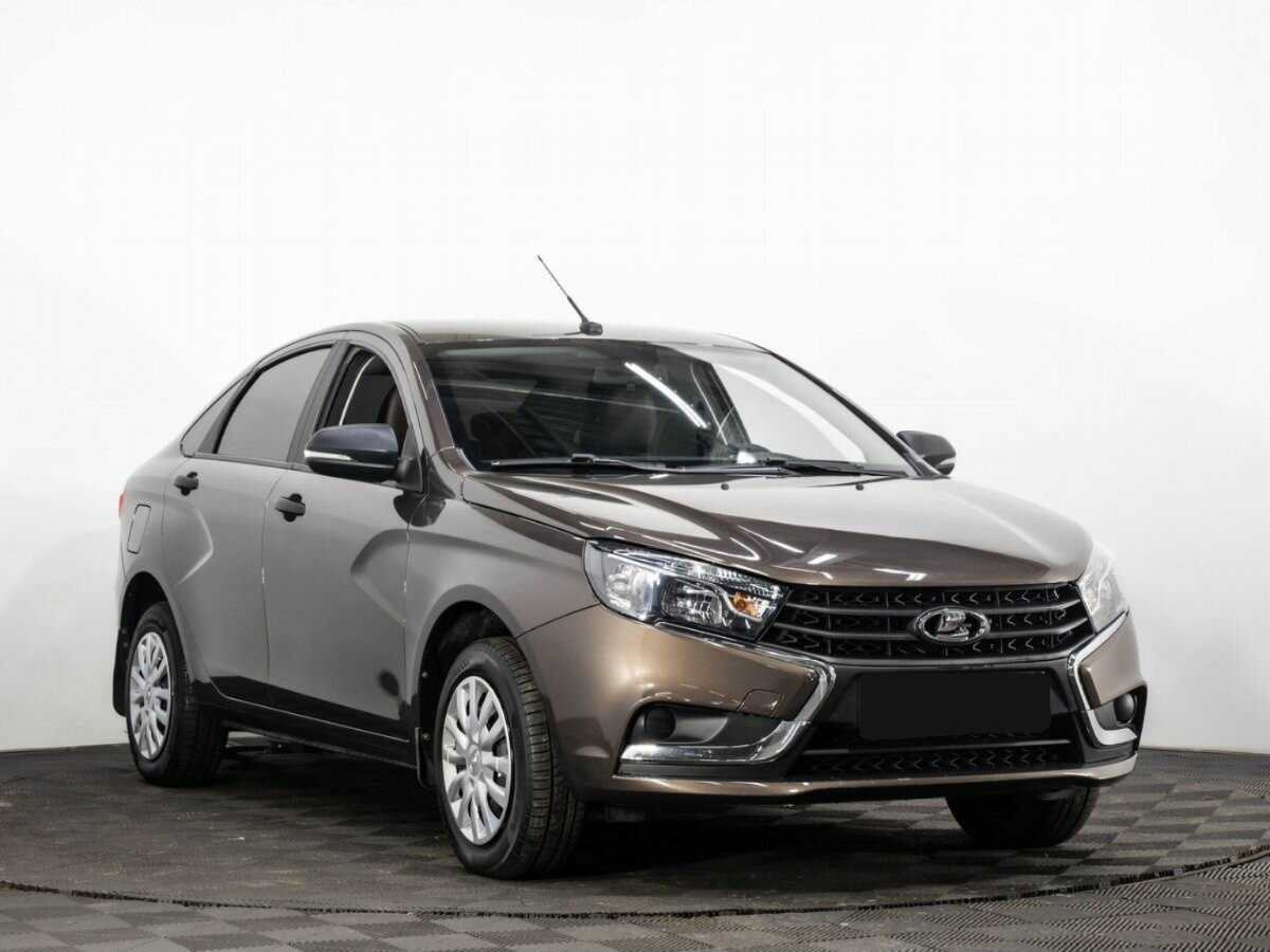 Лада (ВАЗ) Веста б/у, 2021, Механическая. Фото: #2