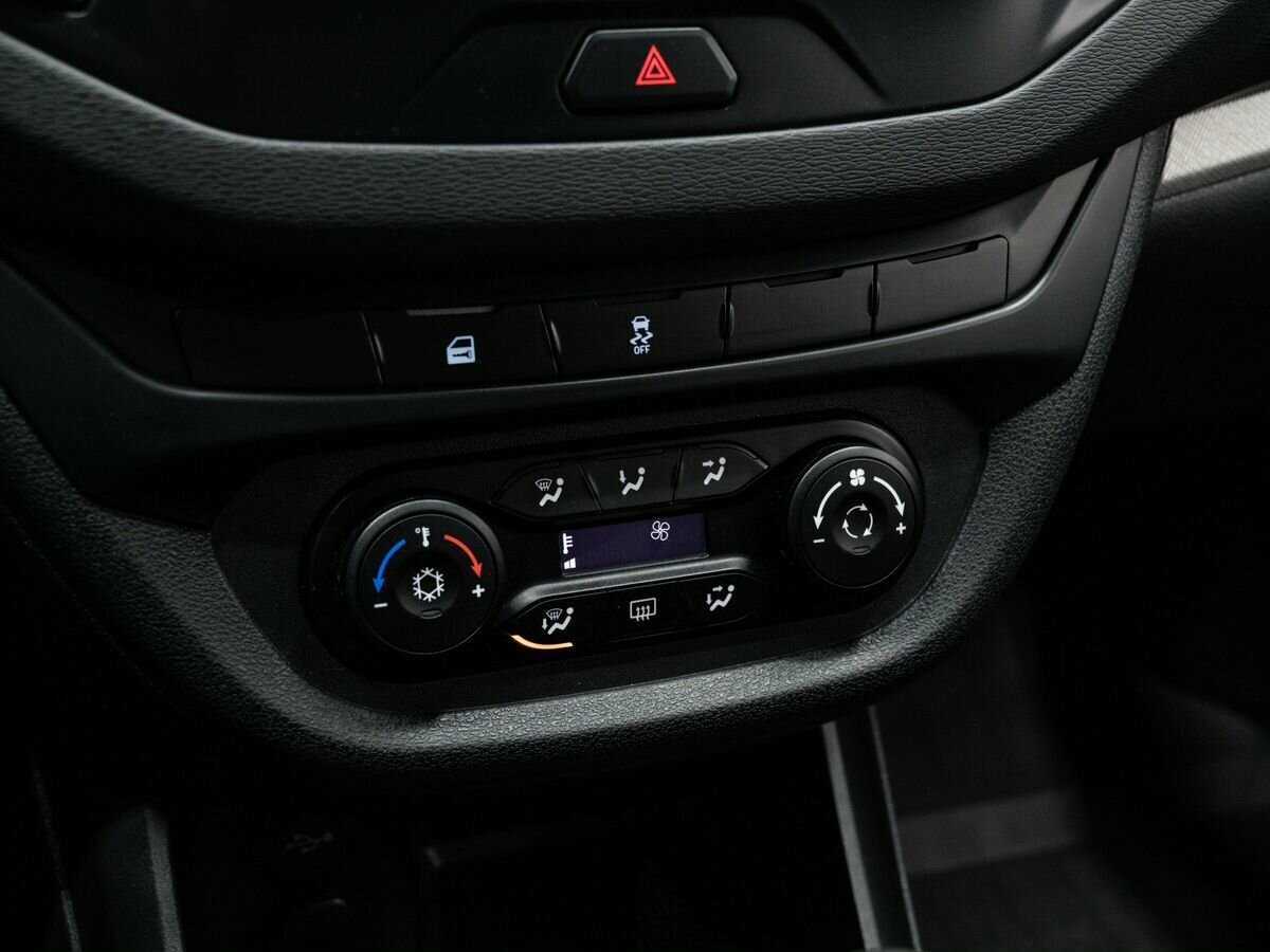 Лада (ВАЗ) Веста б/у, 2017, Роботизированная. Фото: #18