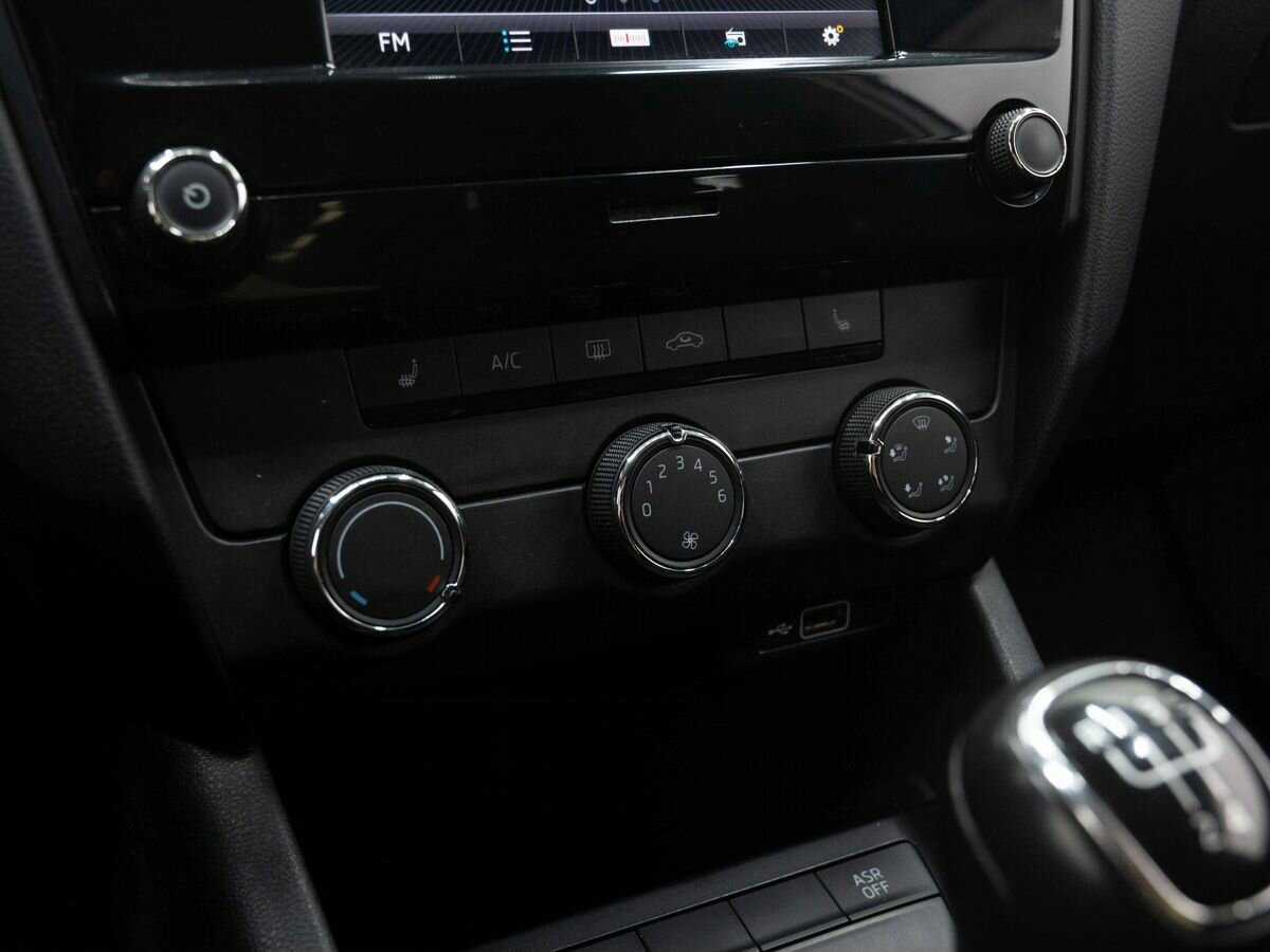 Шкода Октавия б/у, 2019, Механическая. Фото: #17