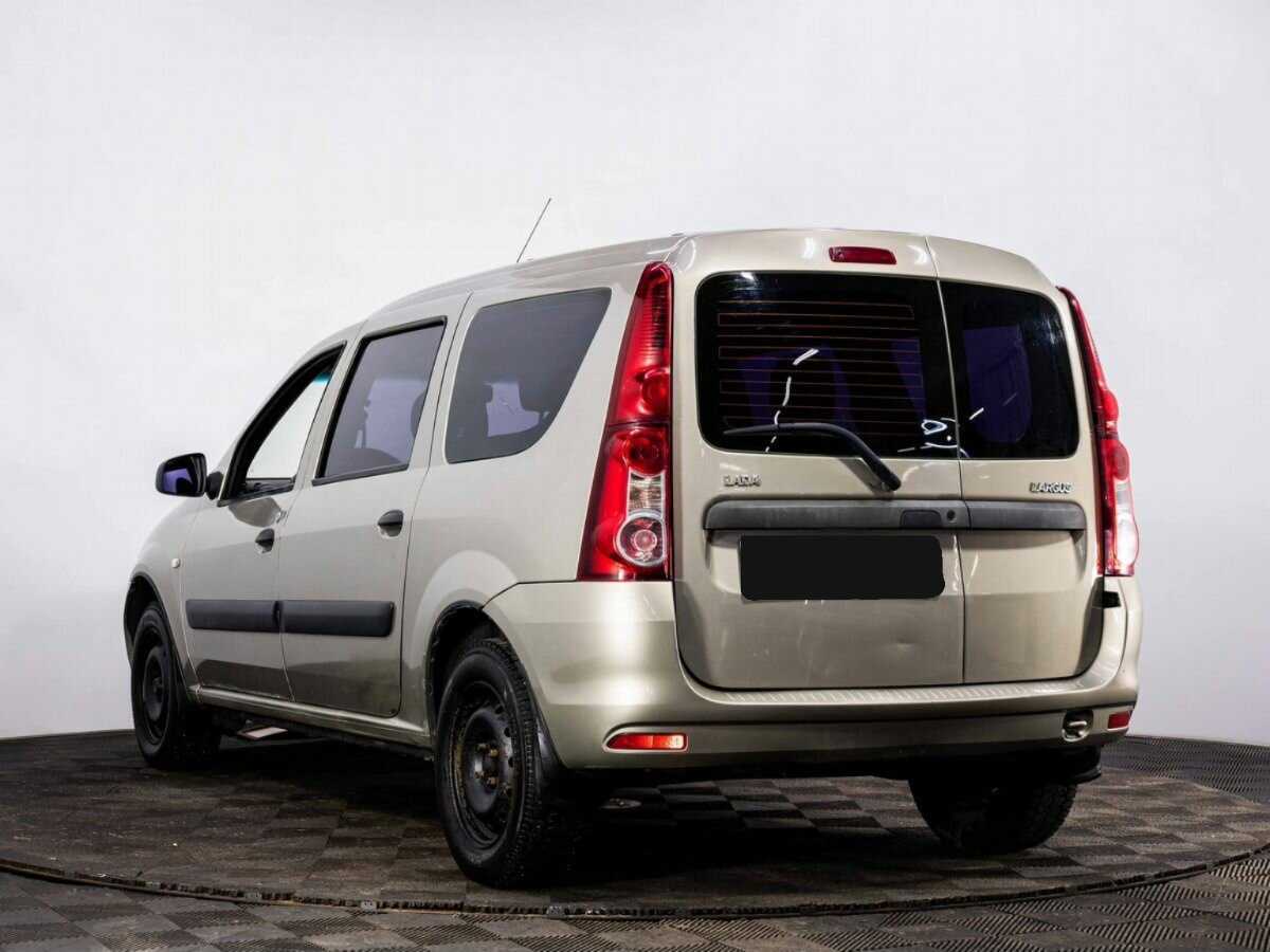 Лада (ВАЗ) Ларгус б/у, 2014, Механическая. Фото: #3