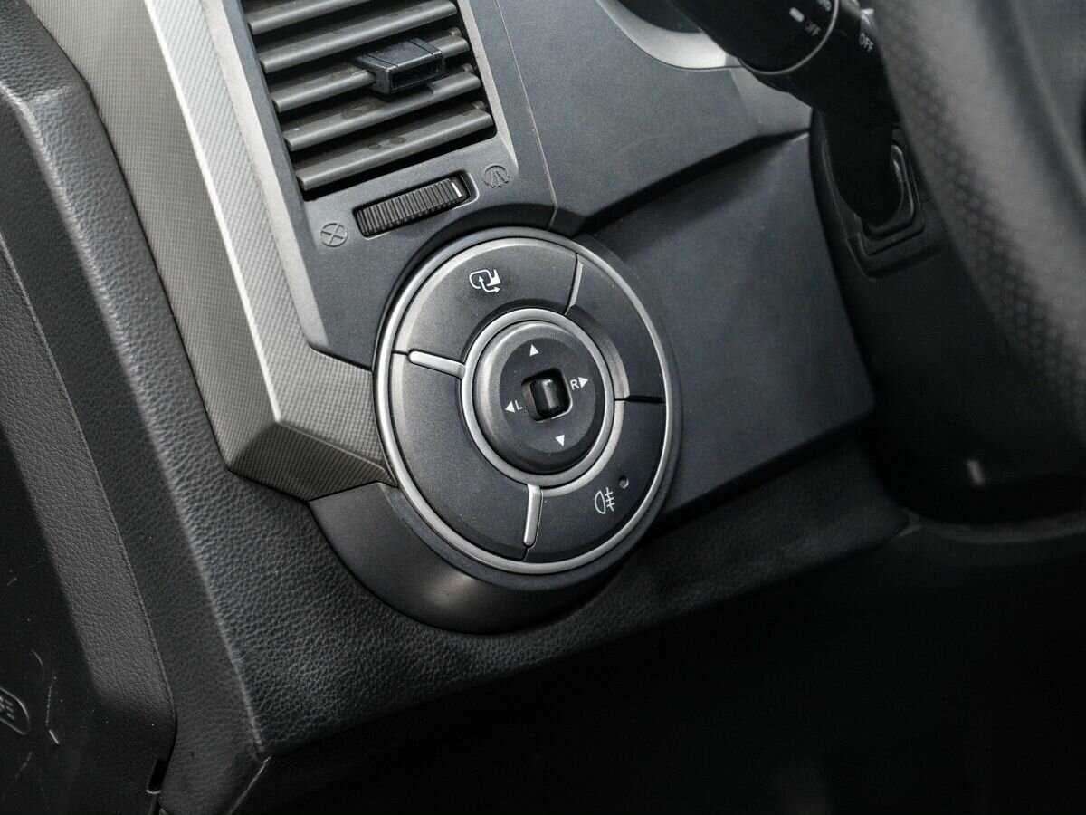 Сан-Ён Кирон б/у, 2013, Механическая. Фото: #11