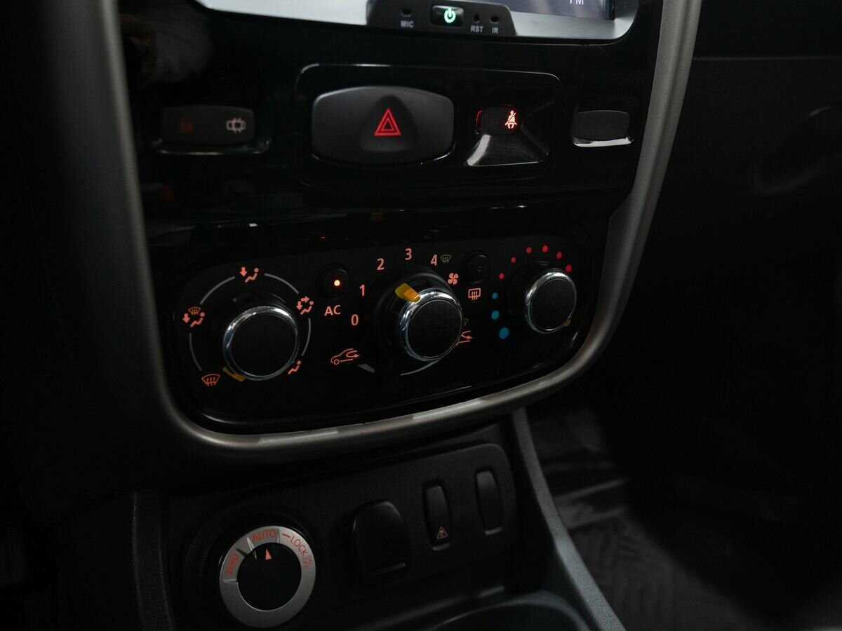 Рено Дастер б/у, 2014, Механическая. Фото: #17