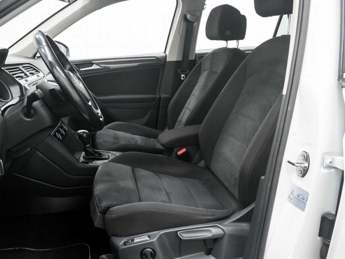 Фольксваген Тигуан б/у, 2017, Роботизированная. Фото: #15