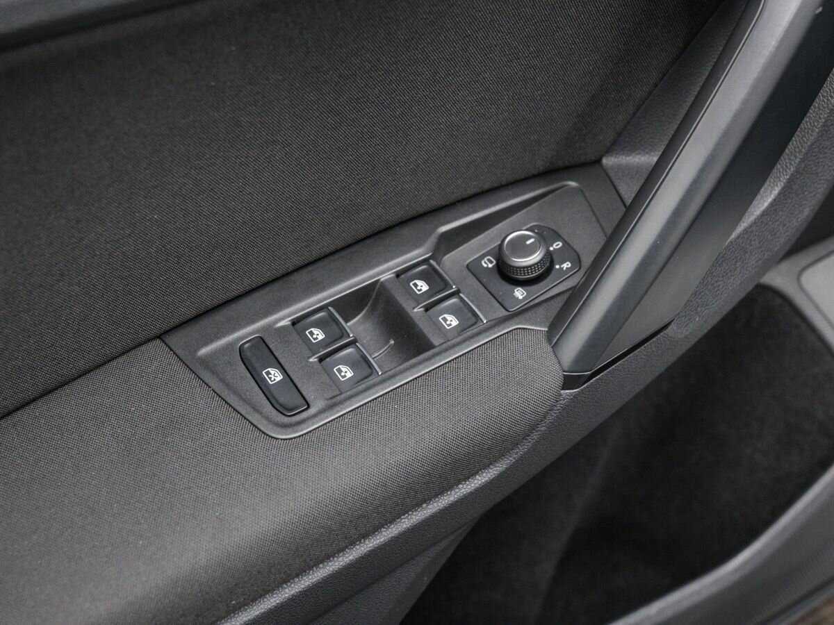 Фольксваген Тигуан б/у, 2017, Роботизированная. Фото: #16