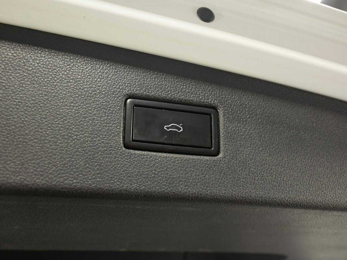 Фольксваген Тигуан б/у, 2018, Роботизированная. Фото: #23