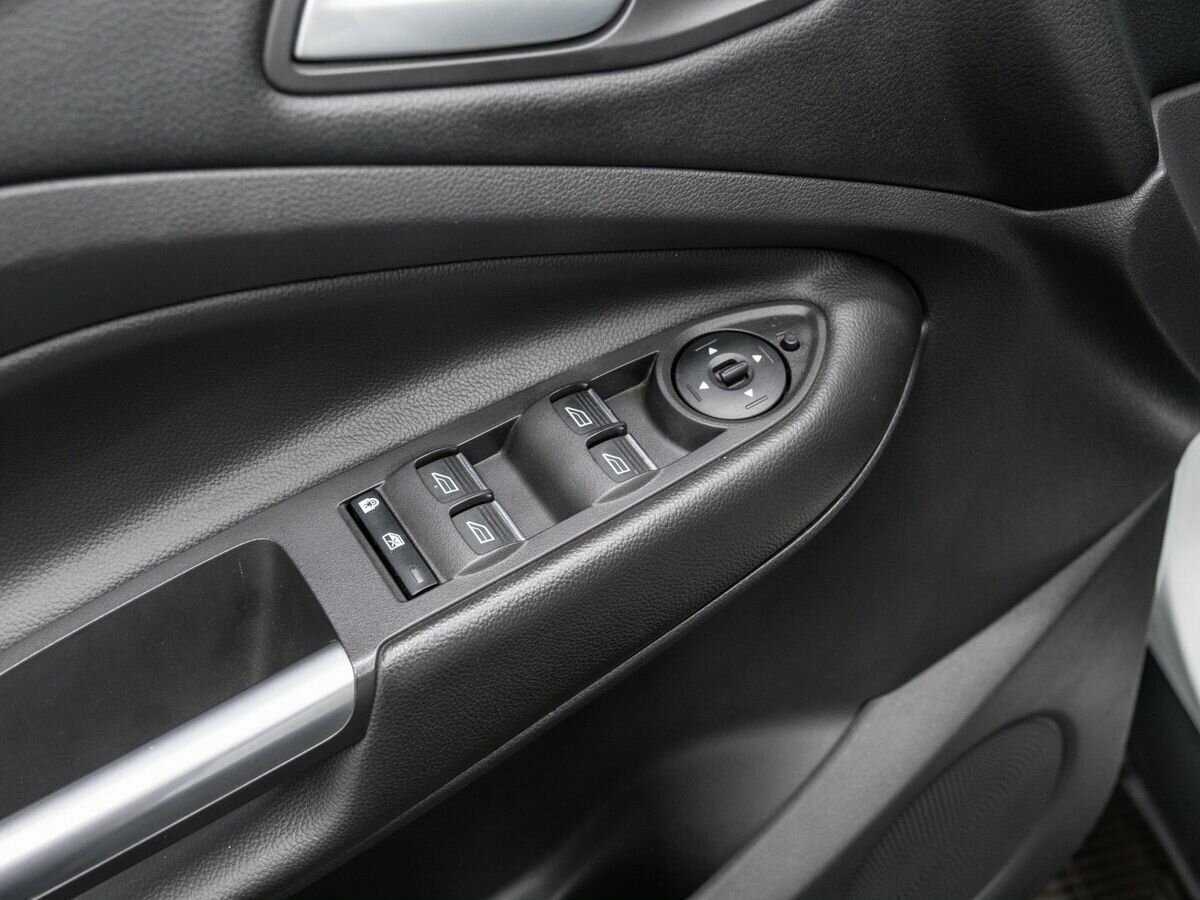 Форд Куга б/у, 2017, Автоматическая. Фото: #15