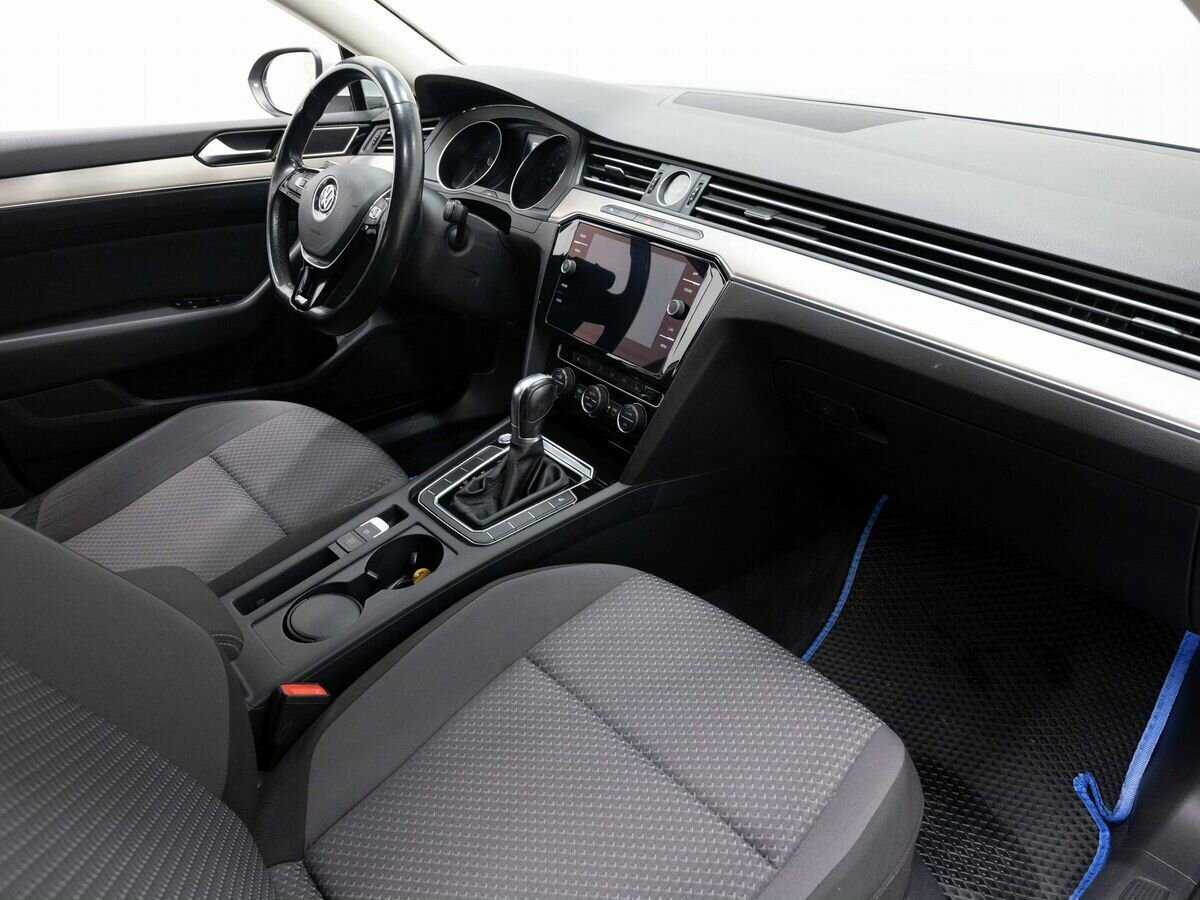 Фольксваген Пассат б/у, 2017, Роботизированная. Фото: #11