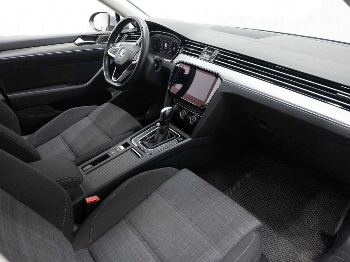 Фольксваген Пассат б/у, 2020, Роботизированная. Фото: #12