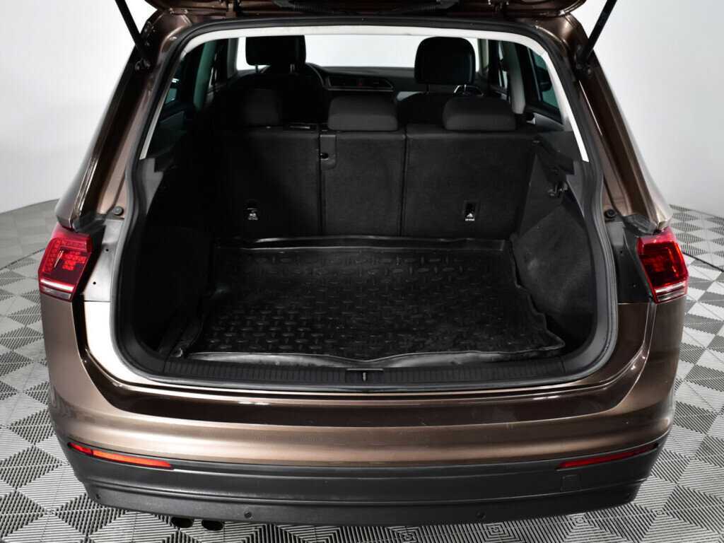 Фольксваген Тигуан б/у, 2017, Роботизированная. Фото: #11