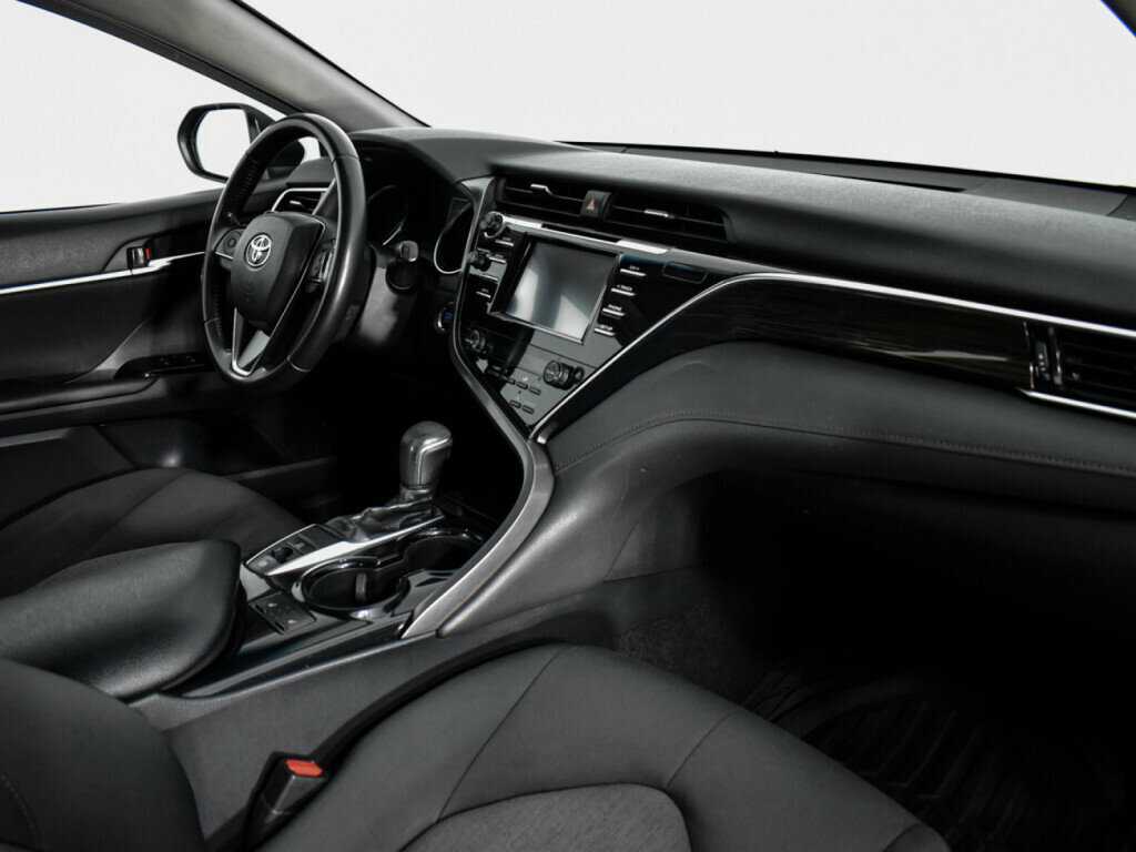 Тойота Камри б/у, 2018, Автоматическая. Фото: #10