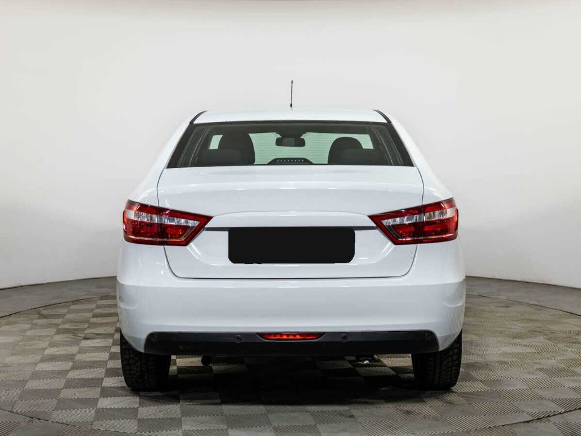 Лада (ВАЗ) Веста б/у, 2022, Механическая. Фото: #4