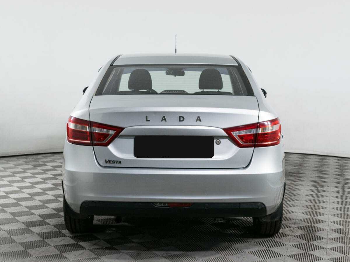 Лада (ВАЗ) Веста б/у, 2017, Механическая. Фото: #5