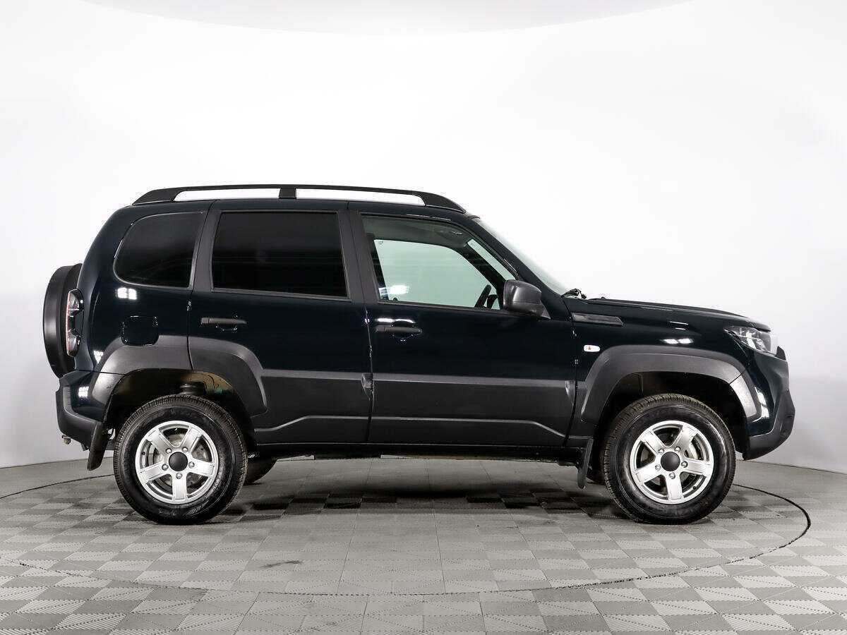 Лада (ВАЗ) Нива б/у, 2023, Механическая. Фото: #3