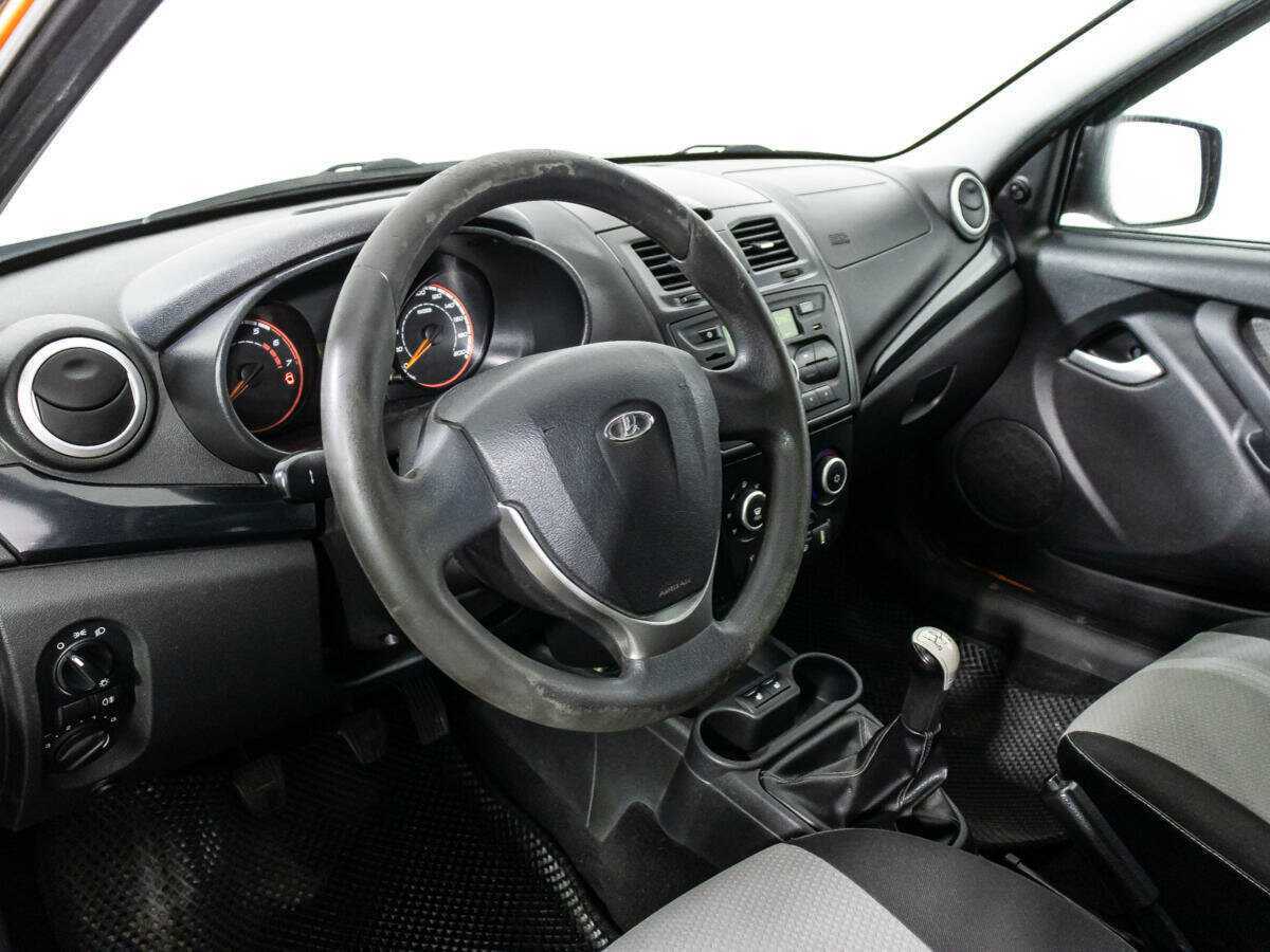 Лада (ВАЗ) Калина б/у, 2015, Механическая. Фото: #10