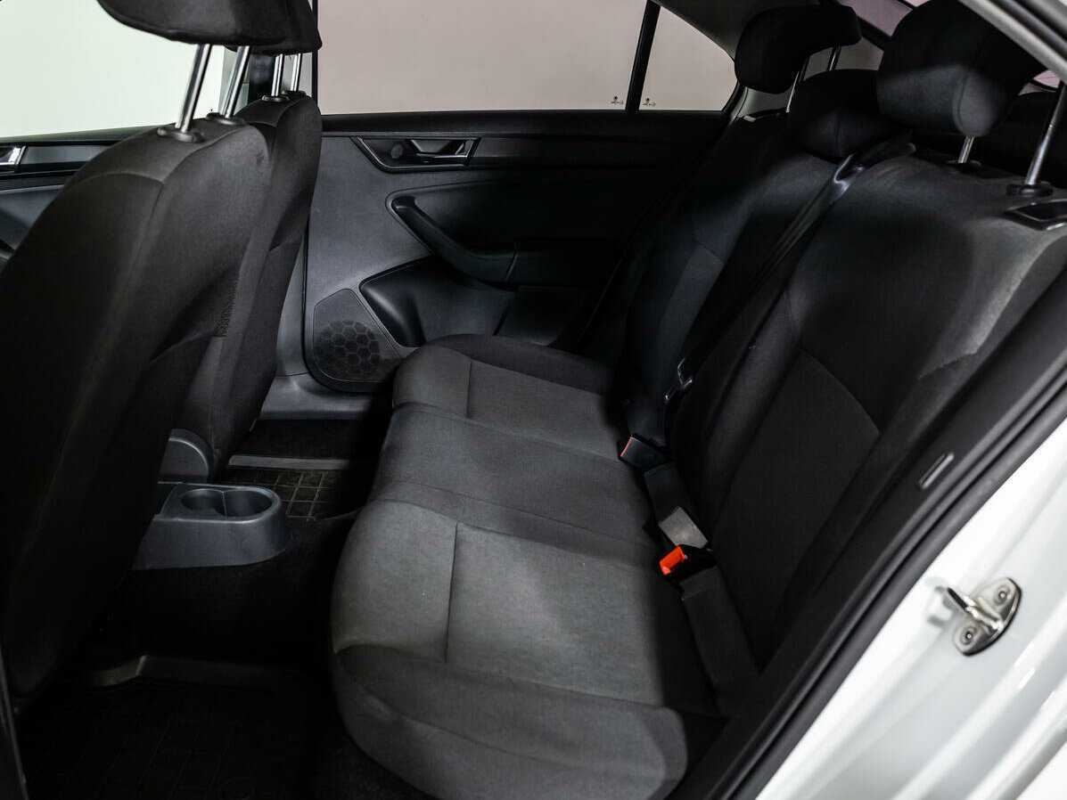 Шкода Рапид б/у, 2018, Автоматическая. Фото: #9