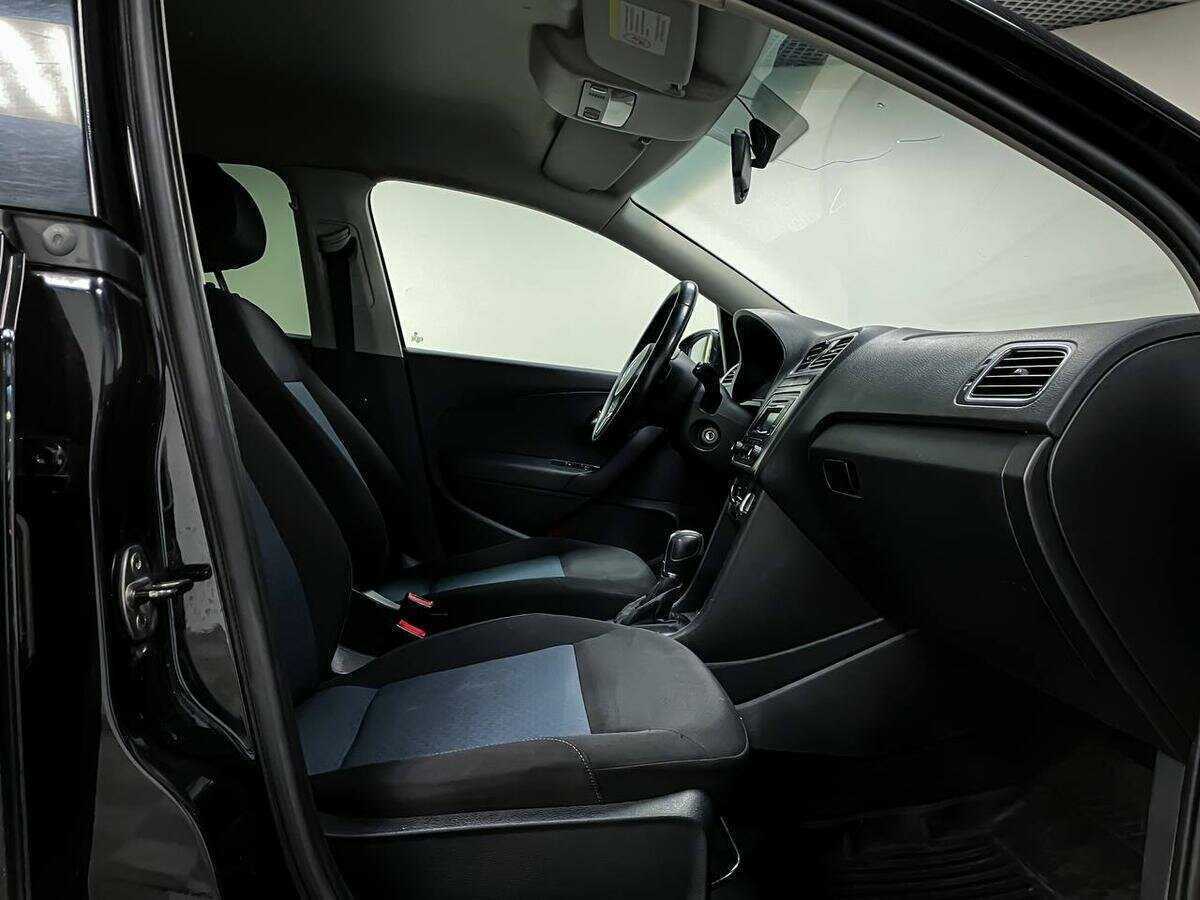 Фольксваген Поло б/у, 2013, Автоматическая. Фото: #11