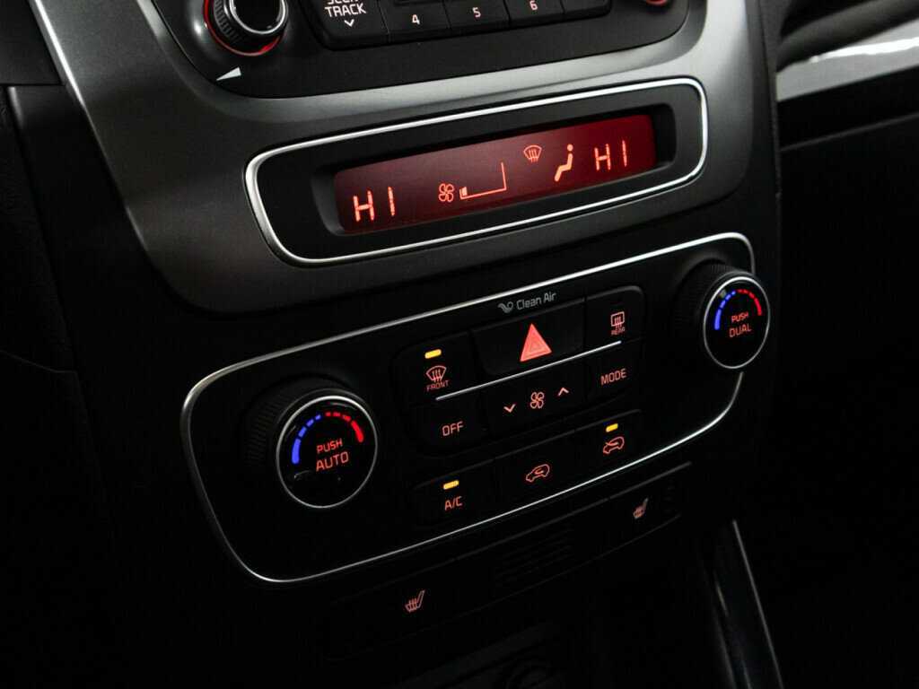 Киа Соренто б/у, 2016, Механическая. Фото: #12