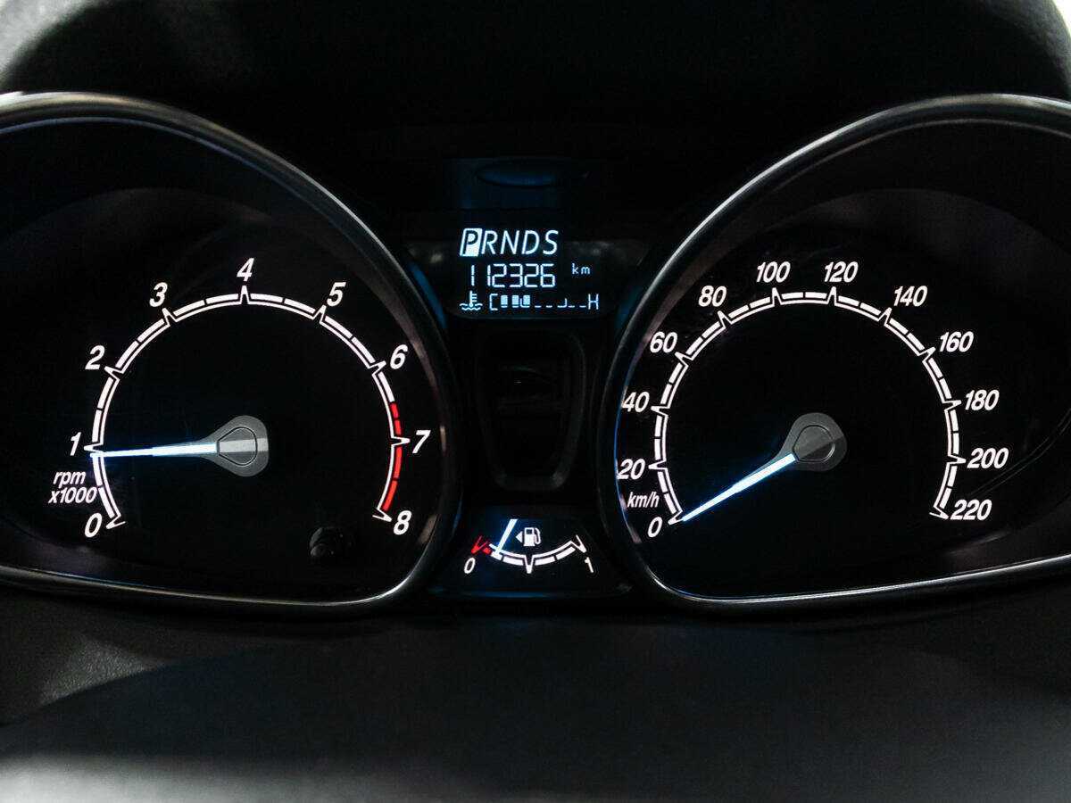 Форд Фиеста б/у, 2016, Роботизированная. Фото: #11