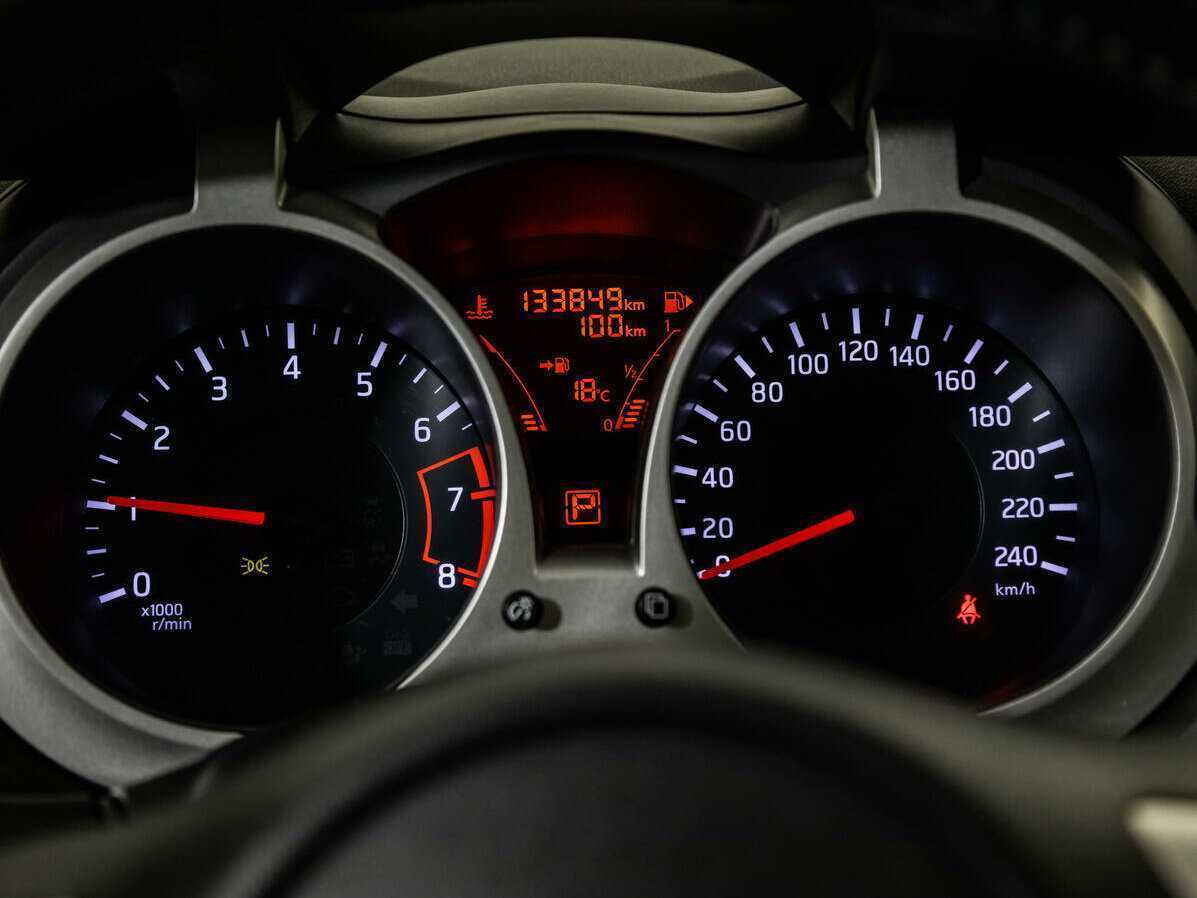 Ниссан Жук б/у, 2013, Вариатор. Фото: #11