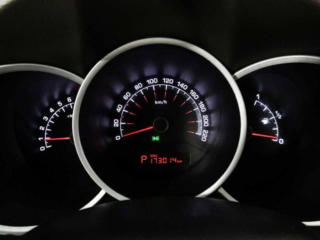 Киа Венга б/у, 2012, Автоматическая. Фото: #11