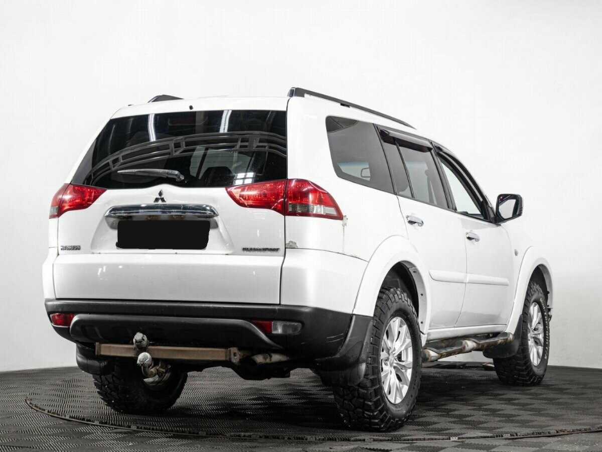 Митсубиши Паджеро Спорт б/у, 2014, Автоматическая. Фото: #3