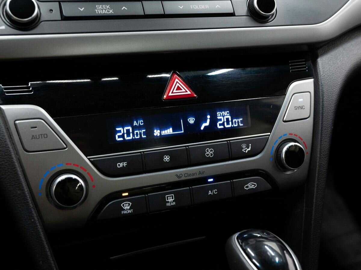 Хендай Елантра б/у, 2017, Автоматическая. Фото: #12