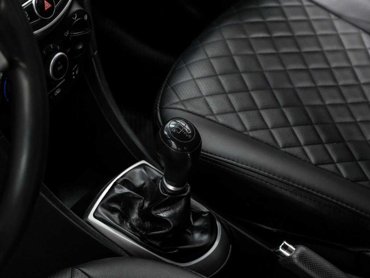 Хендай Солярис б/у, 2013, Механическая. Фото: #15