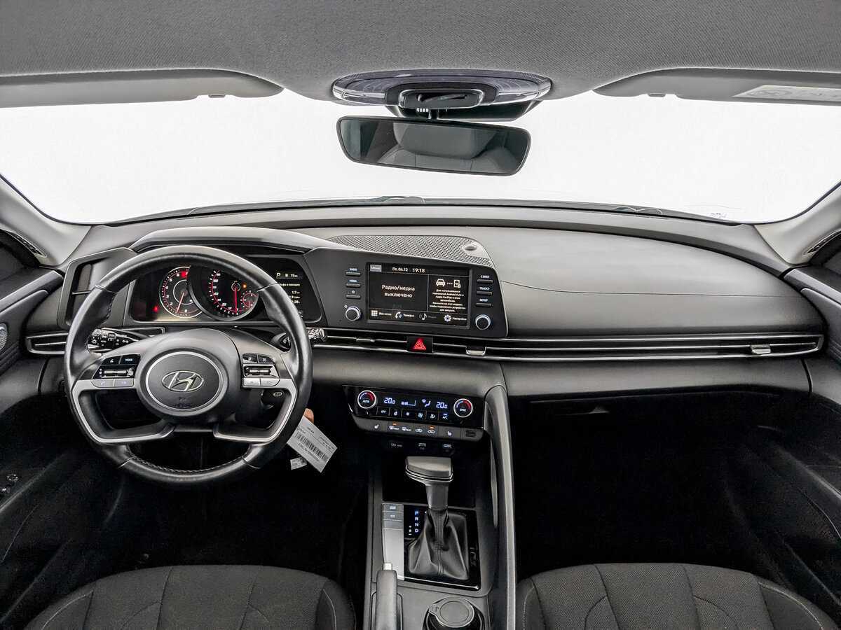 Хендай Елантра б/у, 2021, Автоматическая. Фото: #13