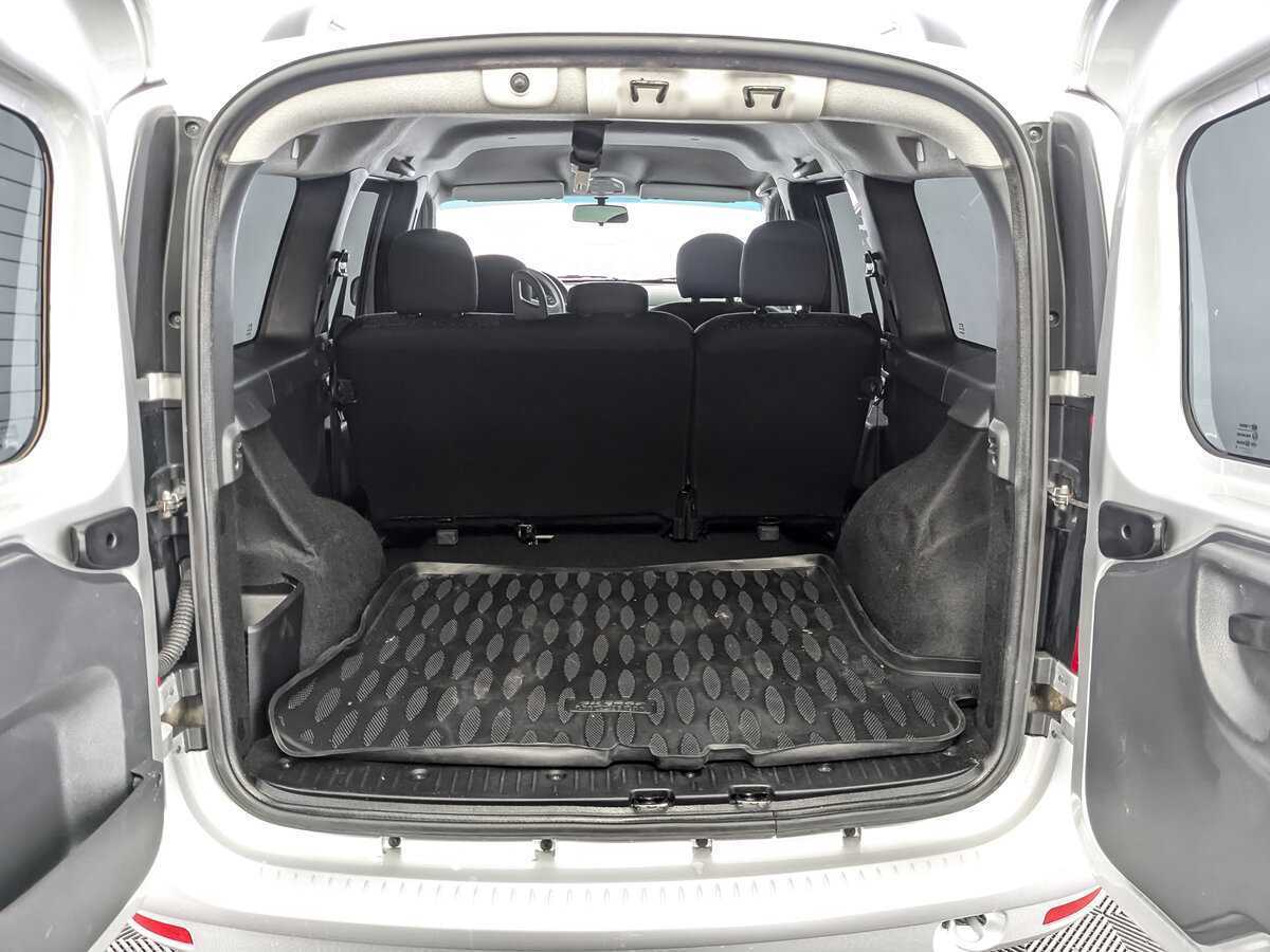 Лада (ВАЗ) Ларгус б/у, 2020, Механическая. Фото: #9