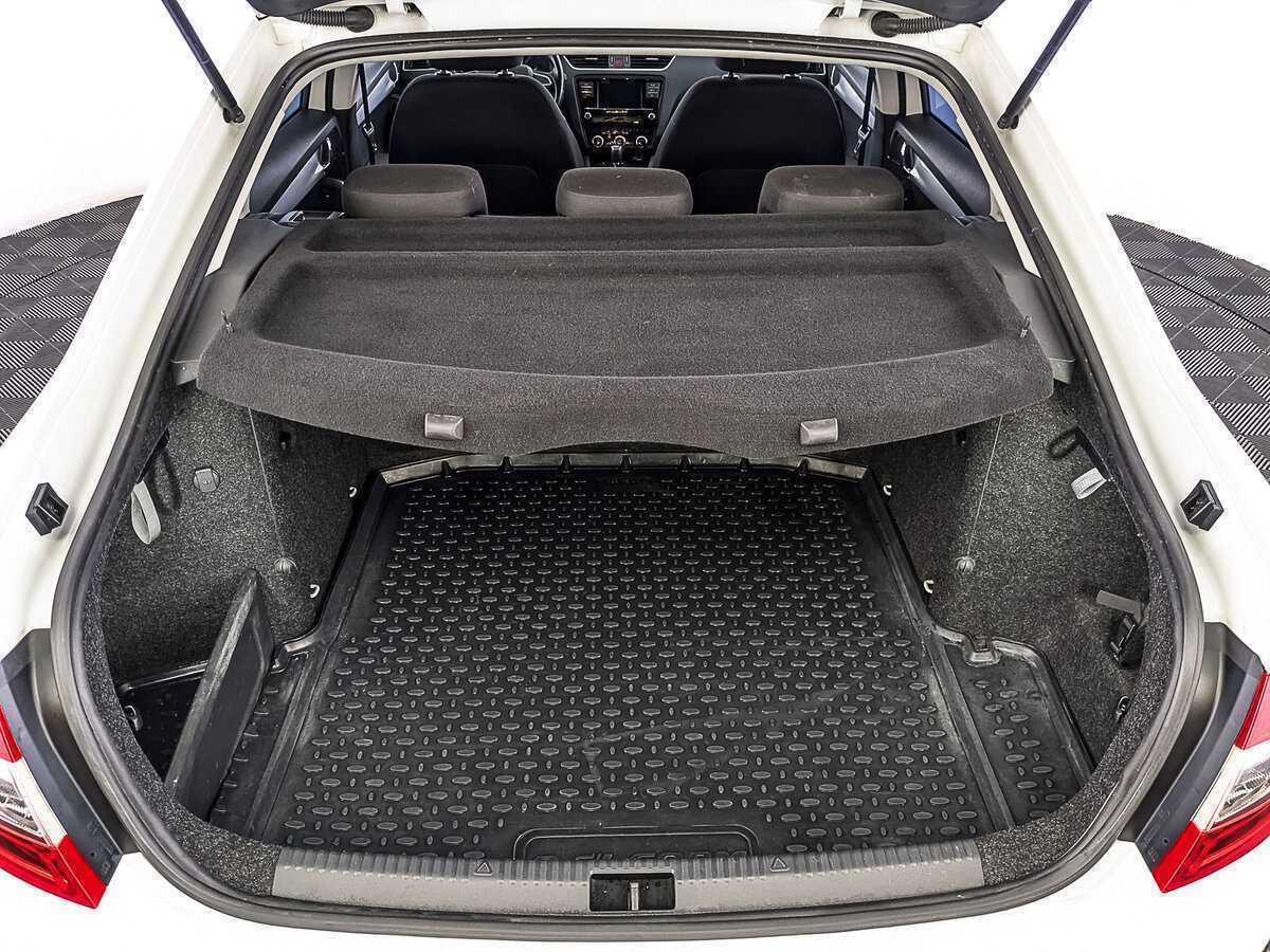 Шкода Октавия б/у, 2020, Роботизированная. Фото: #9