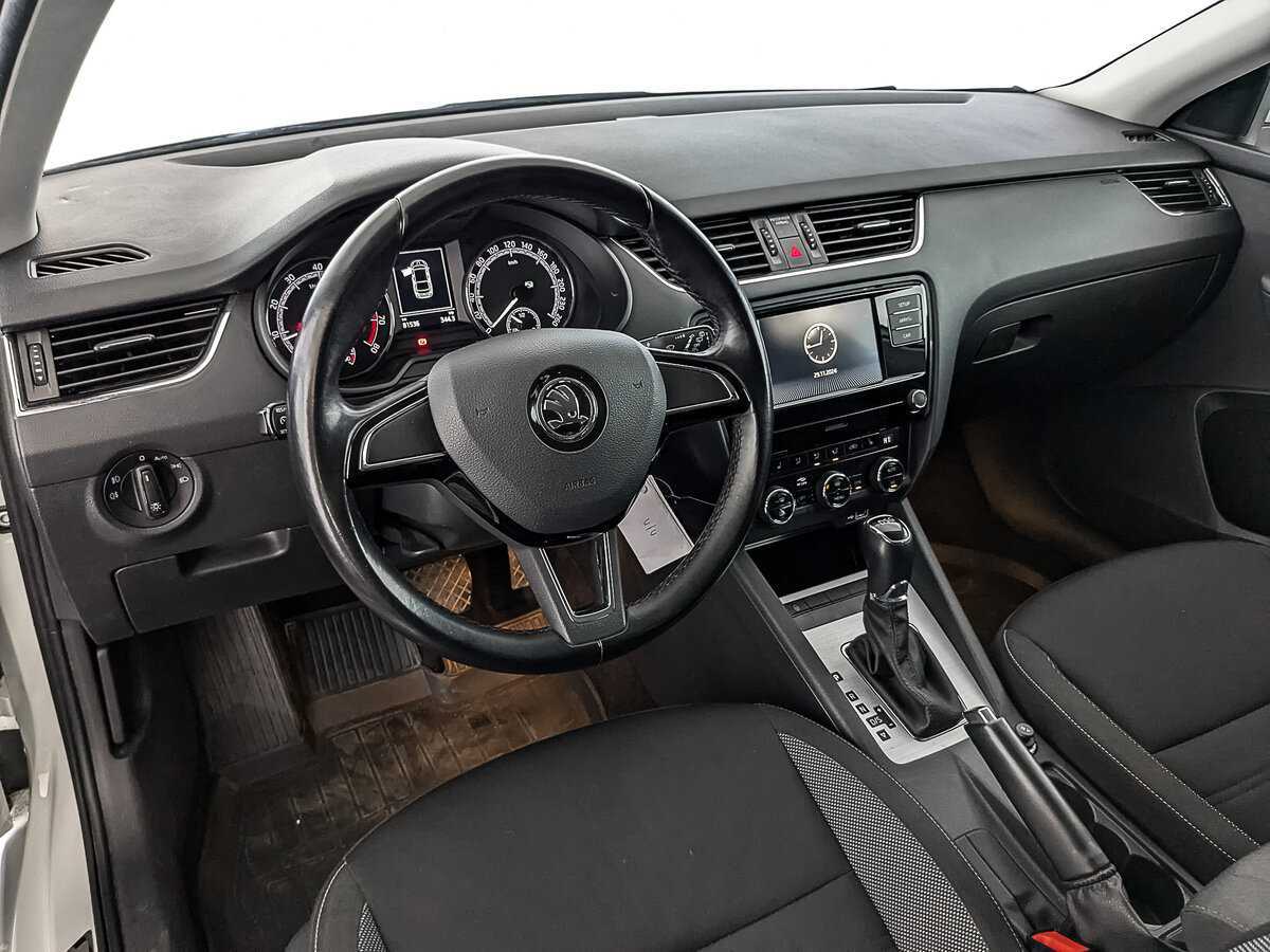 Шкода Октавия б/у, 2020, Роботизированная. Фото: #12