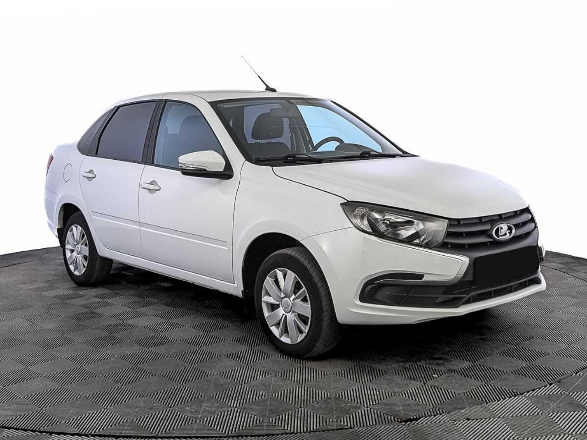 Лада (ВАЗ) Гранта б/у, 2022, Механическая. Фото: #2