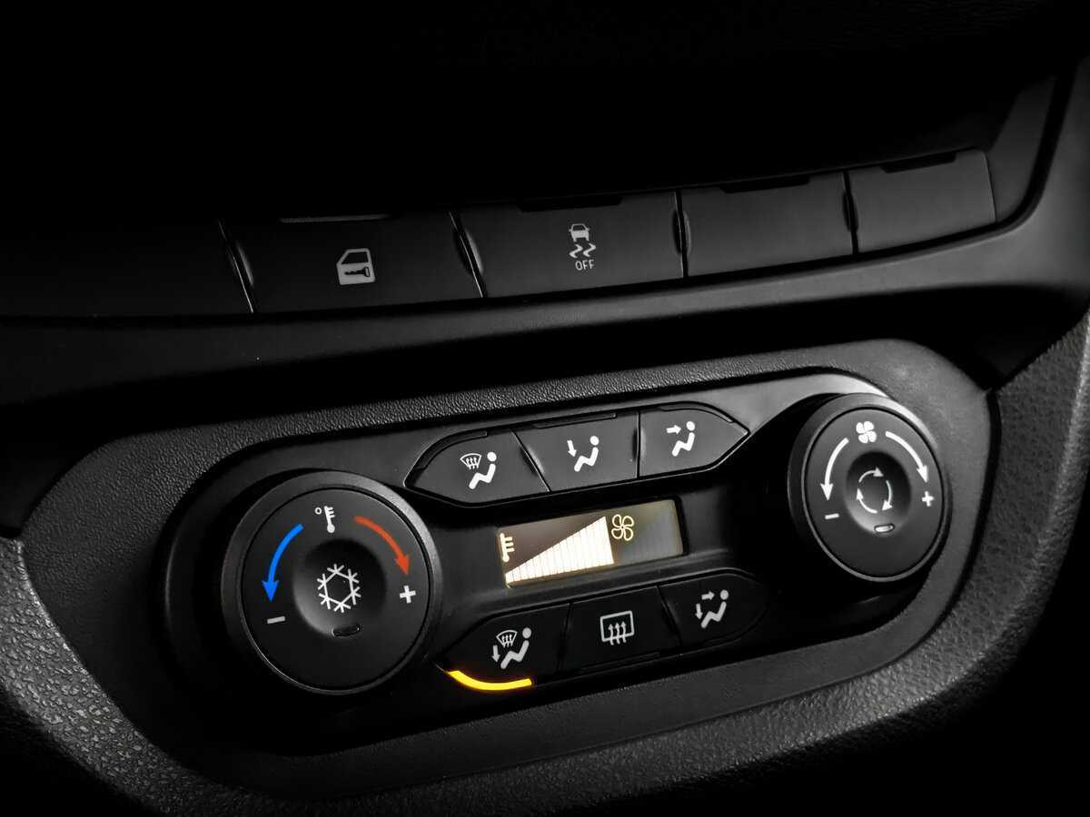 Лада (ВАЗ) Веста б/у, 2019, Механическая. Фото: #24