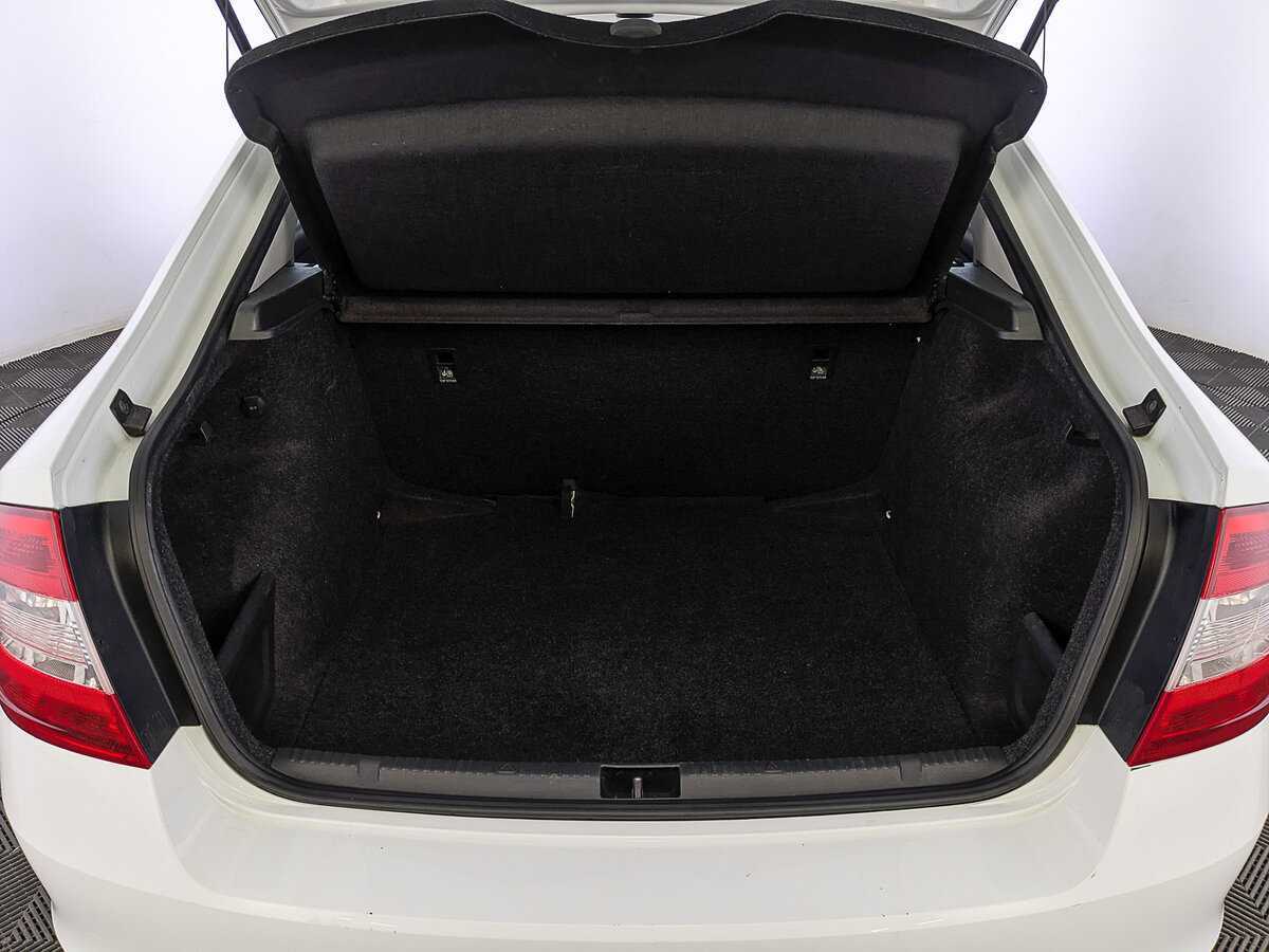 Шкода Рапид б/у, 2017, Механическая. Фото: #9