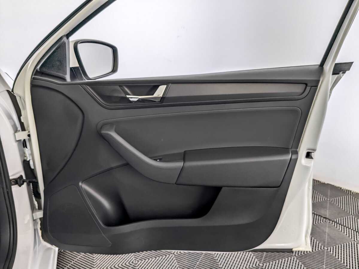 Шкода Рапид б/у, 2019, Механическая. Фото: #23