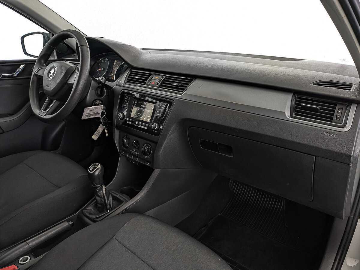 Шкода Рапид б/у, 2017, Механическая. Фото: #12