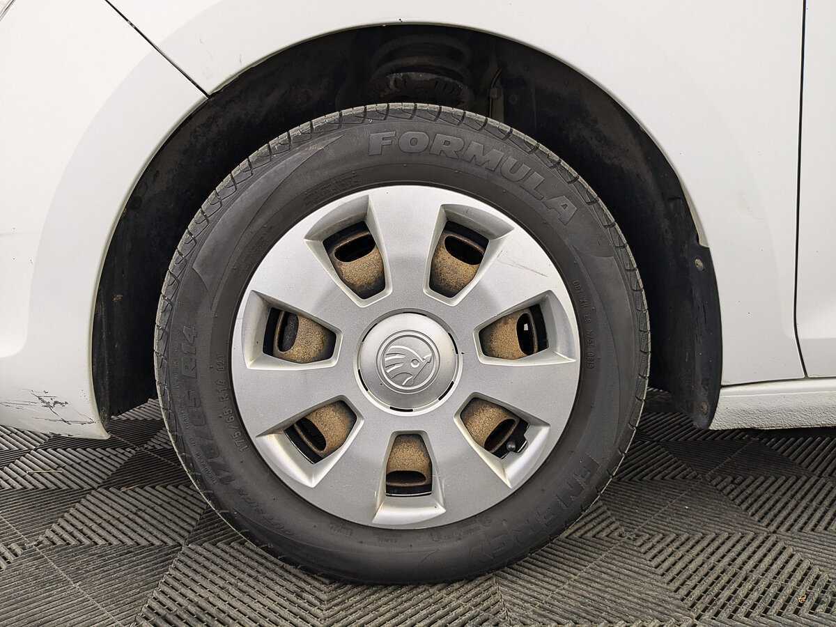 Шкода Рапид б/у, 2017, Механическая. Фото: #11