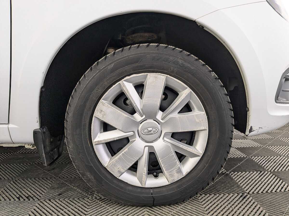 Лада (ВАЗ) Гранта б/у, 2023, Механическая. Фото: #17