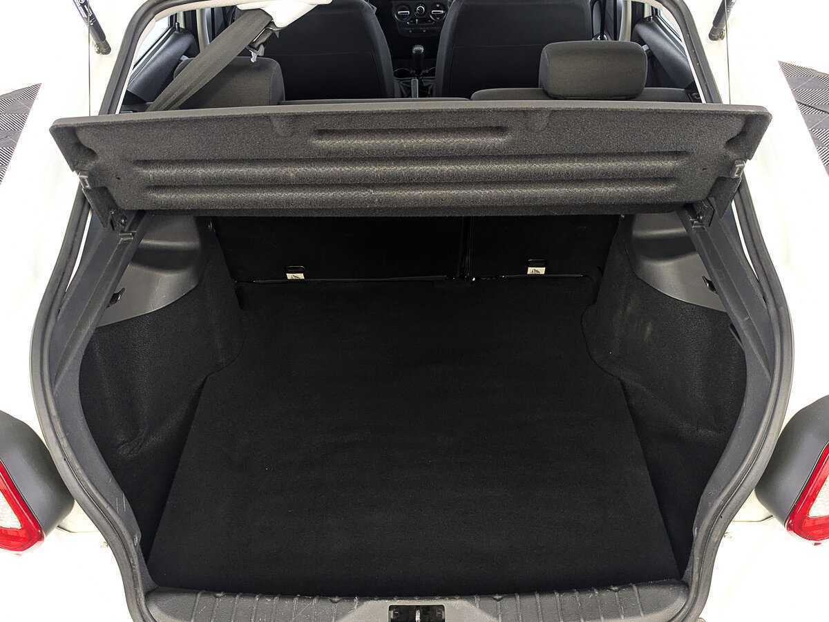 Лада (ВАЗ) Гранта б/у, 2023, Механическая. Фото: #9