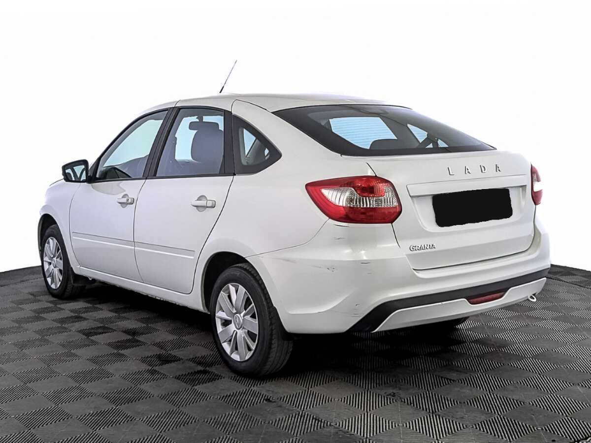 Лада (ВАЗ) Гранта б/у, 2023, Механическая. Фото: #6