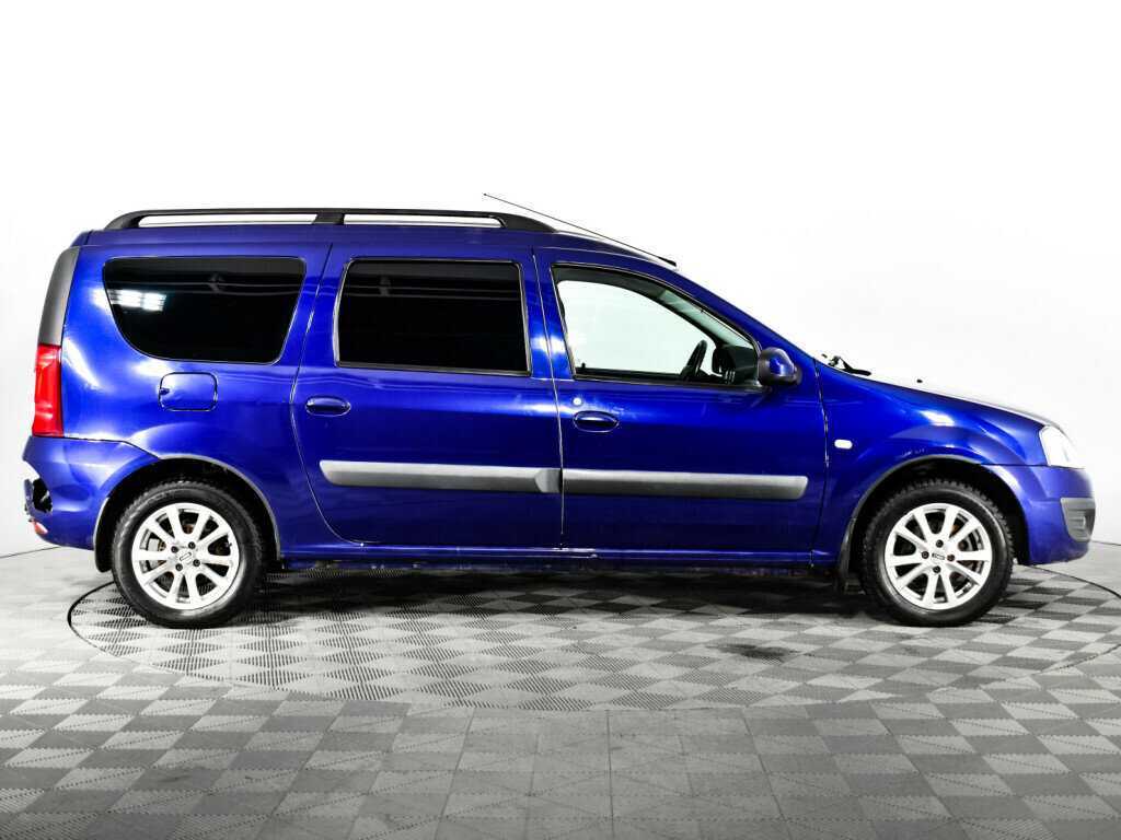 Лада (ВАЗ) Ларгус б/у, 2016, Механическая. Фото: #3