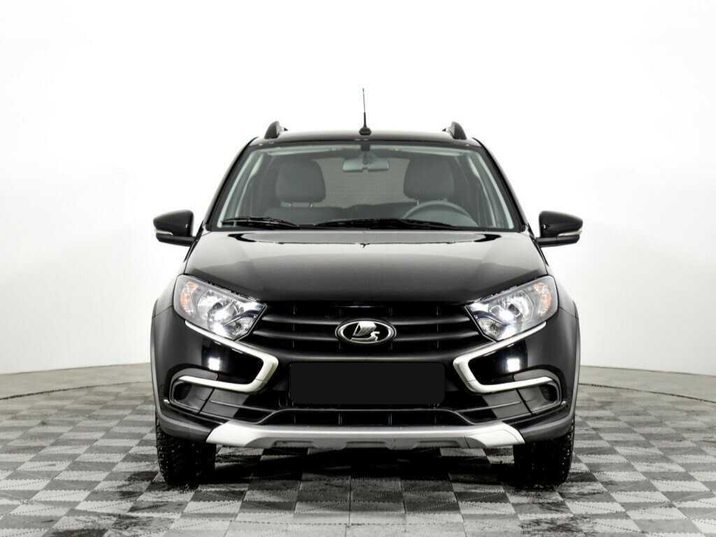 Лада (ВАЗ) Гранта б/у, 2023, Механическая. Фото: #1