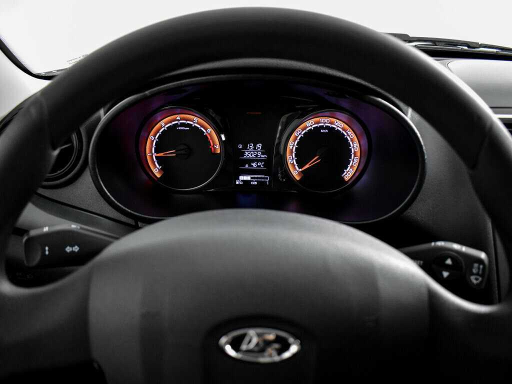 Лада (ВАЗ) Гранта б/у, 2023, Механическая. Фото: #15