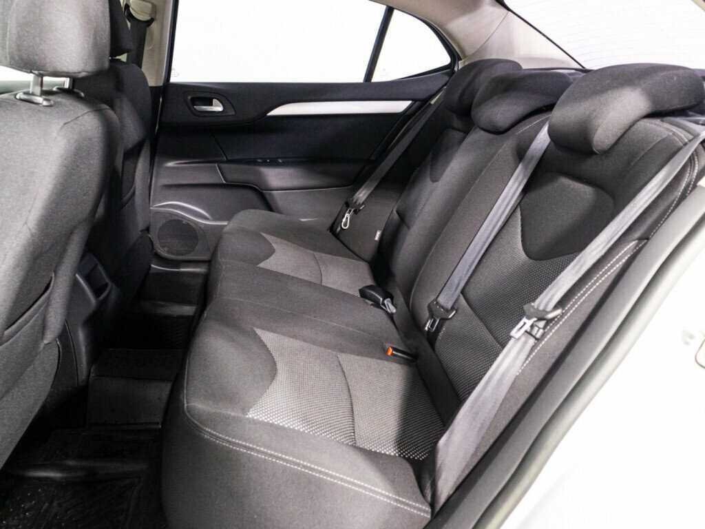 Ситроен Ц4 б/у, 2013, Механическая. Фото: #9