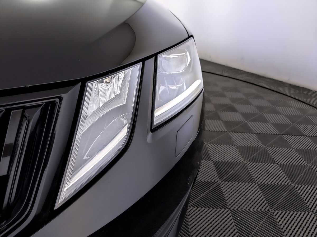 Шкода Октавия б/у, 2019, Роботизированная. Фото: #16