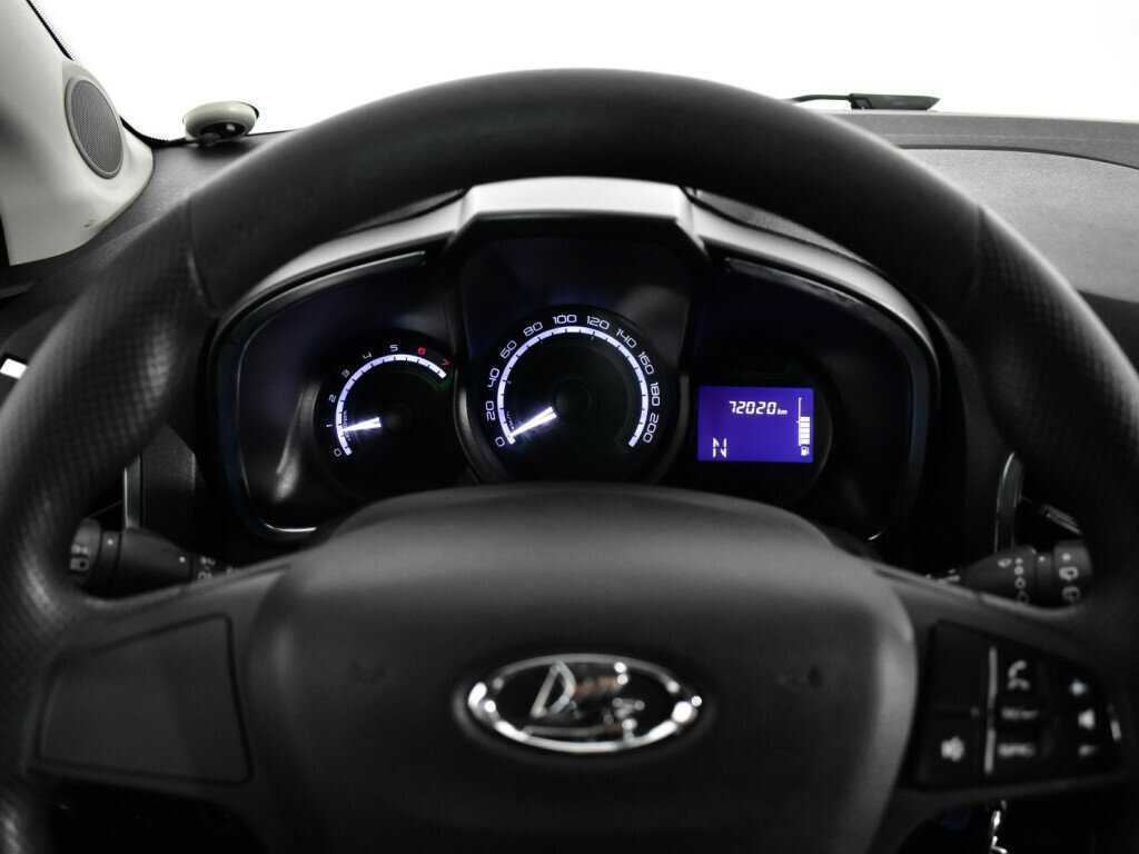 Лада (ВАЗ) ИКСРЭЙ б/у, 2016, Роботизированная. Фото: #10