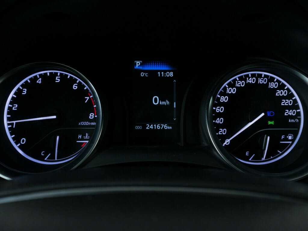 Тойота Камри б/у, 2021, Автоматическая. Фото: #9